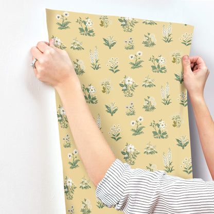 Rifle Paper Co. Botanical Wallpaper Sample - Gold