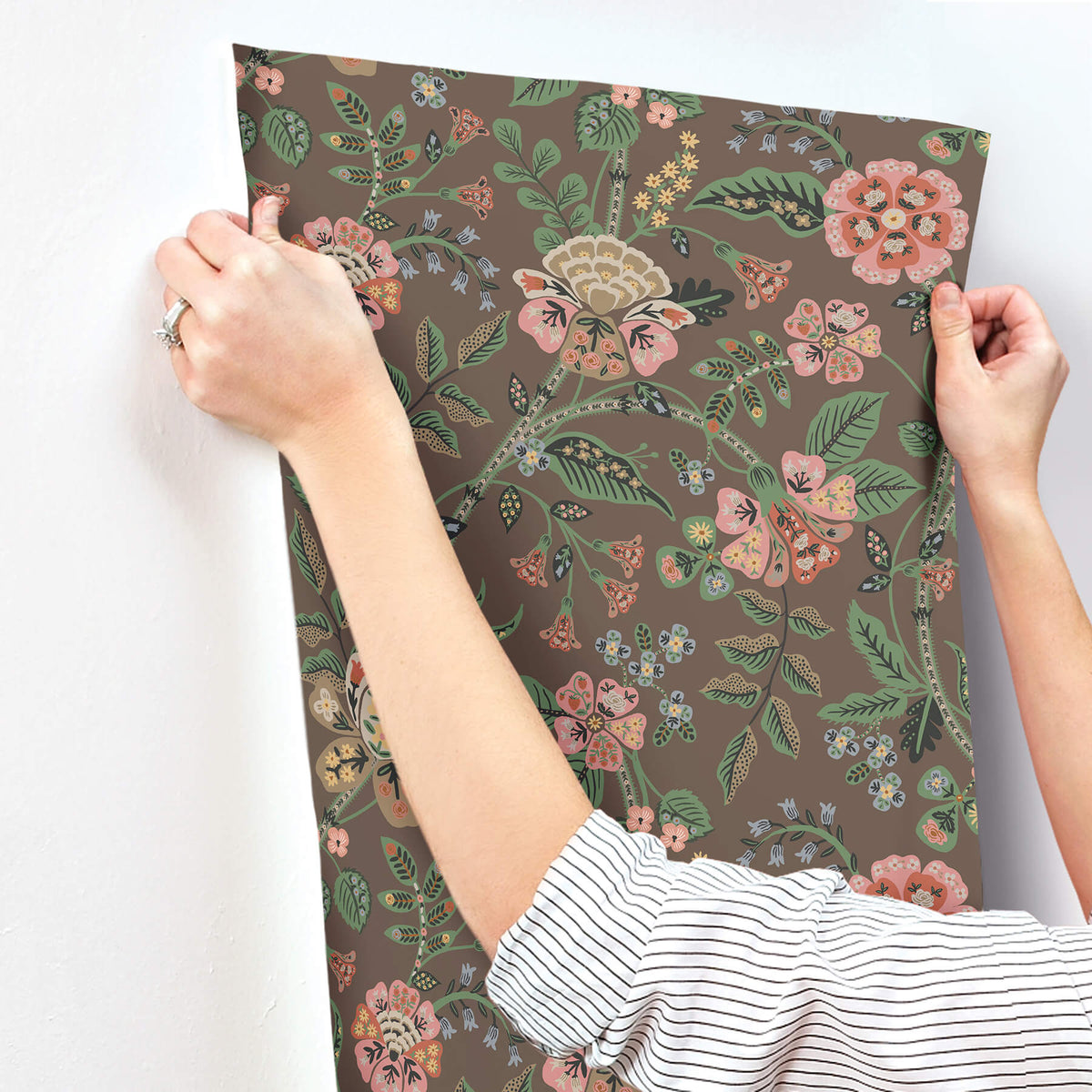 Rifle Paper Co. Gracie Wallpaper Sample - Brown