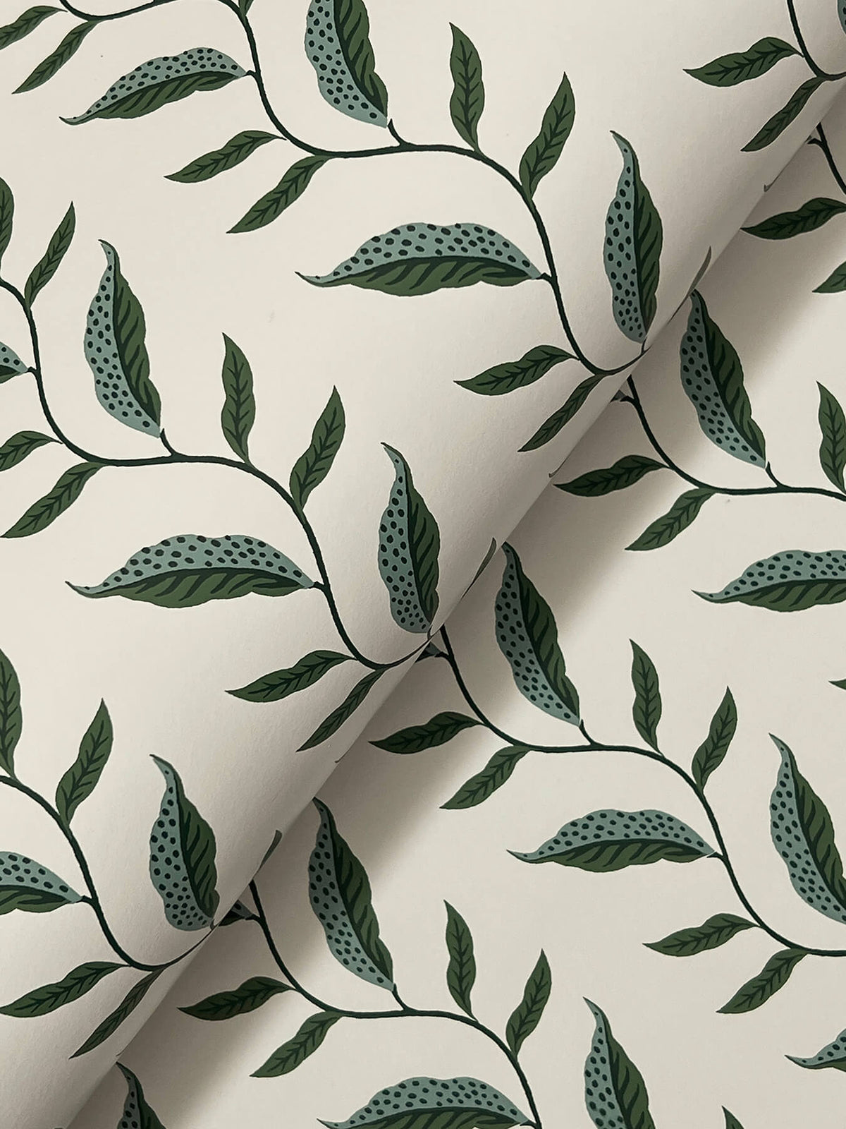 Rifle Paper Co. Seagrass Wallpaper Sample - Emerald & Linen