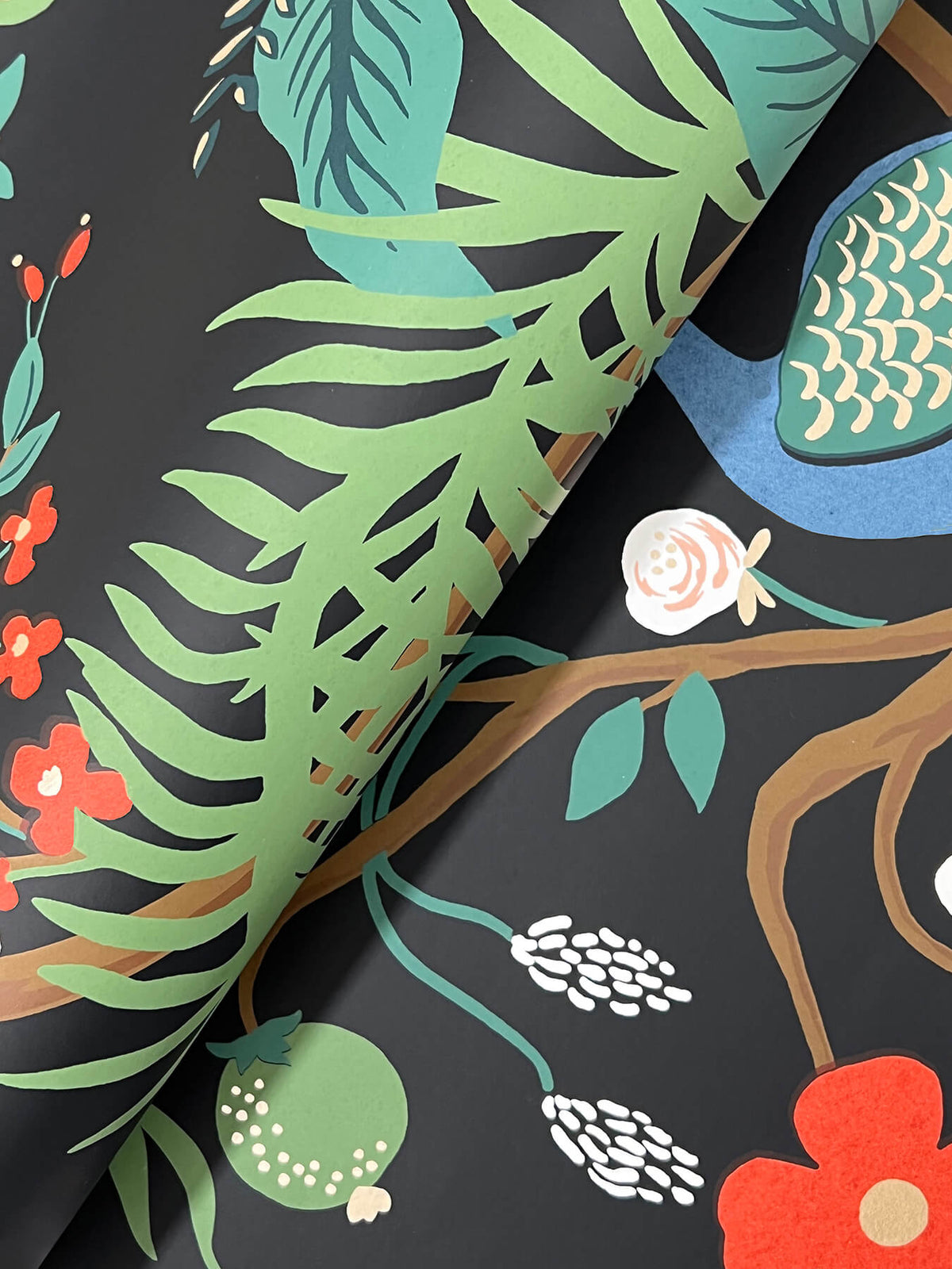 Rifle Paper Co. Peacock Wallpaper Sample - Charcoal