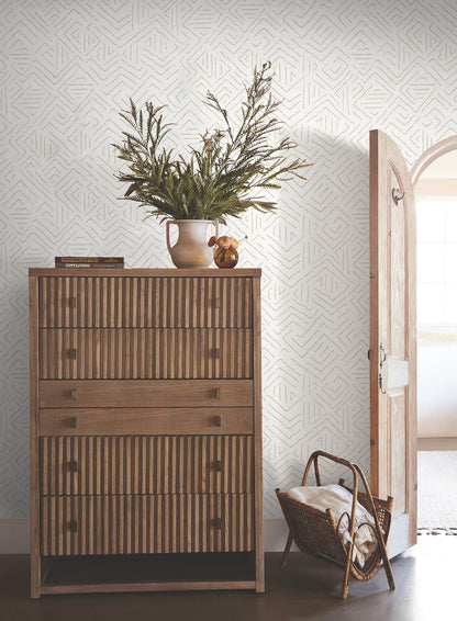 Antonina Vella Artifacts Sirih Wallpaper - Beige & White