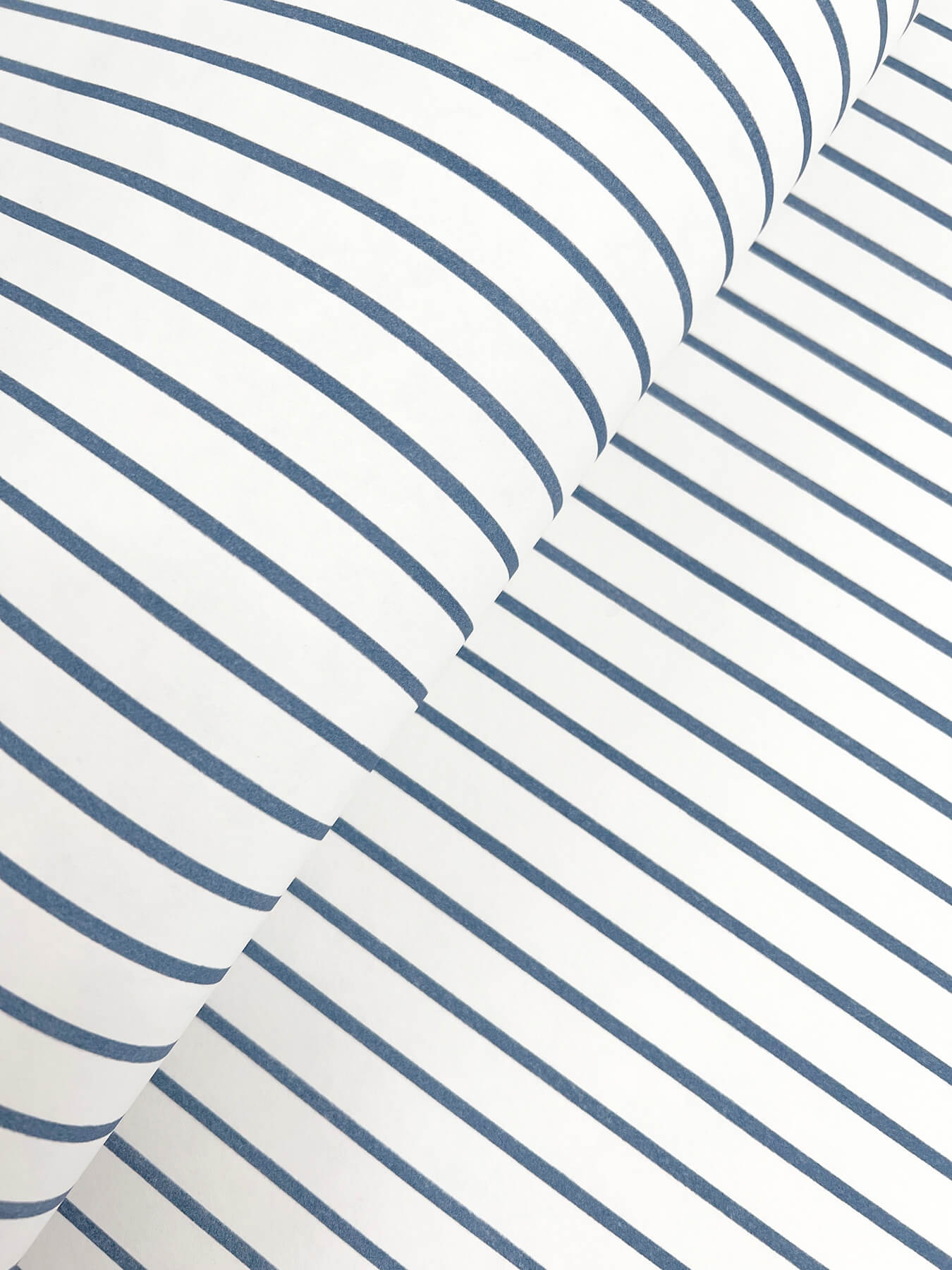 Erin Gates Oliver Simple Stripe Wallpaper - Navy