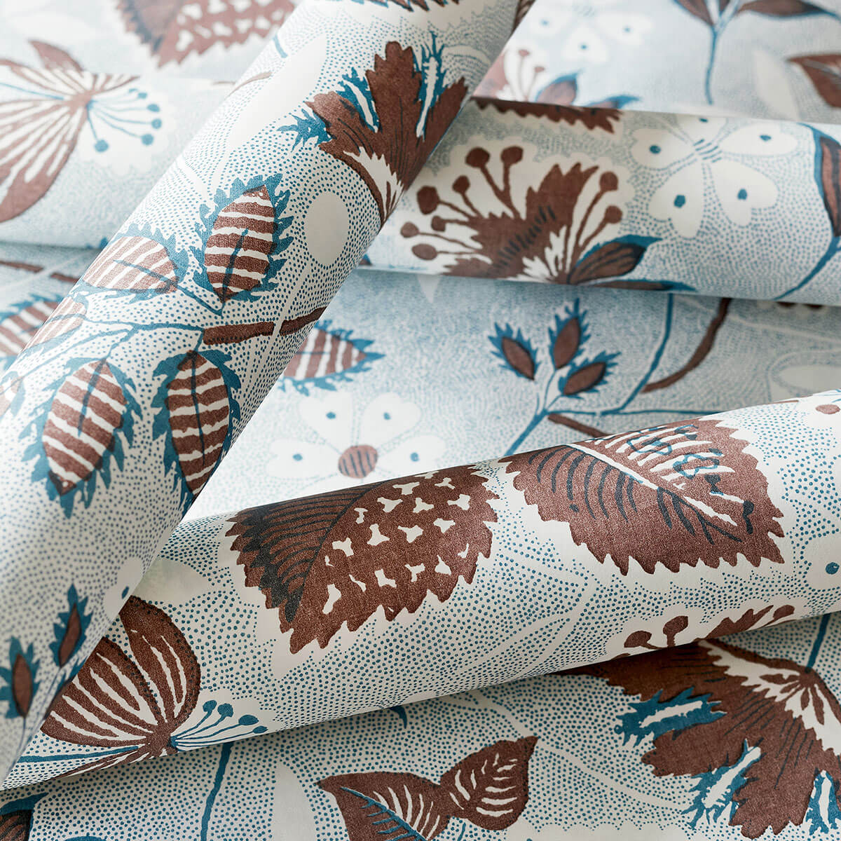 Anna French Antilles Indienne Hazel Wallpaper - Brown & Slate