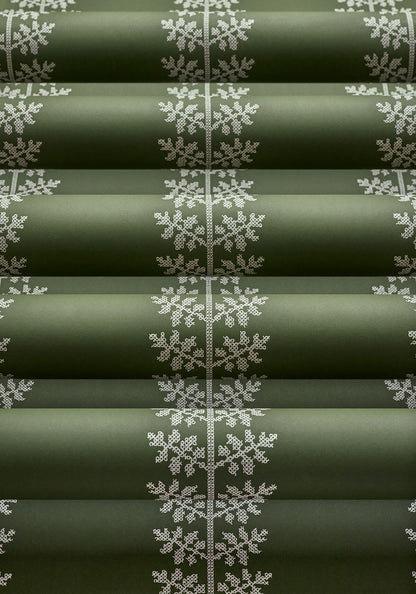 Thibaut Boxwood Amble Wallpaper - Olive