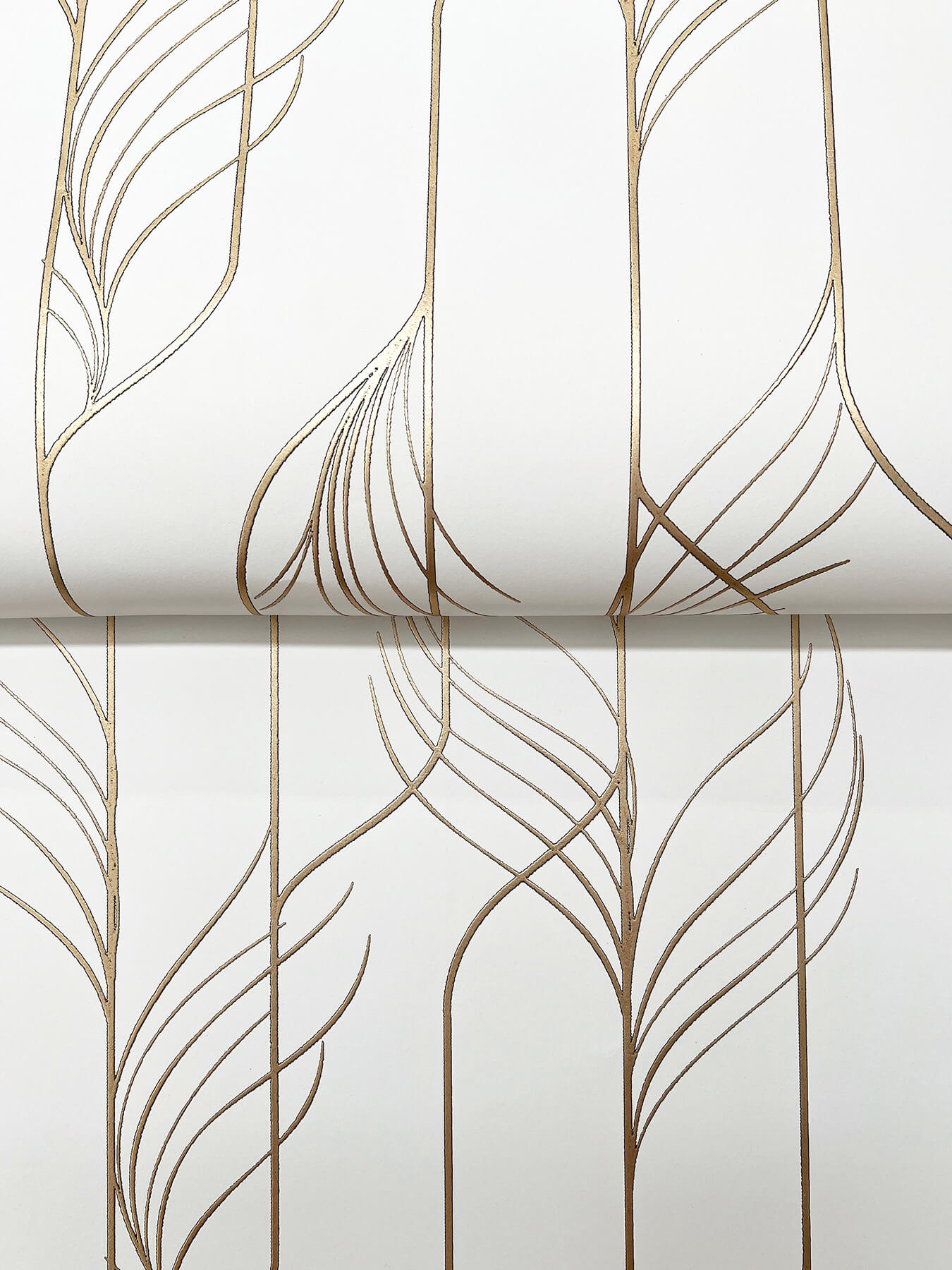 Candice Olson Decadence Elemental Thread Wallpaper - White & Gold