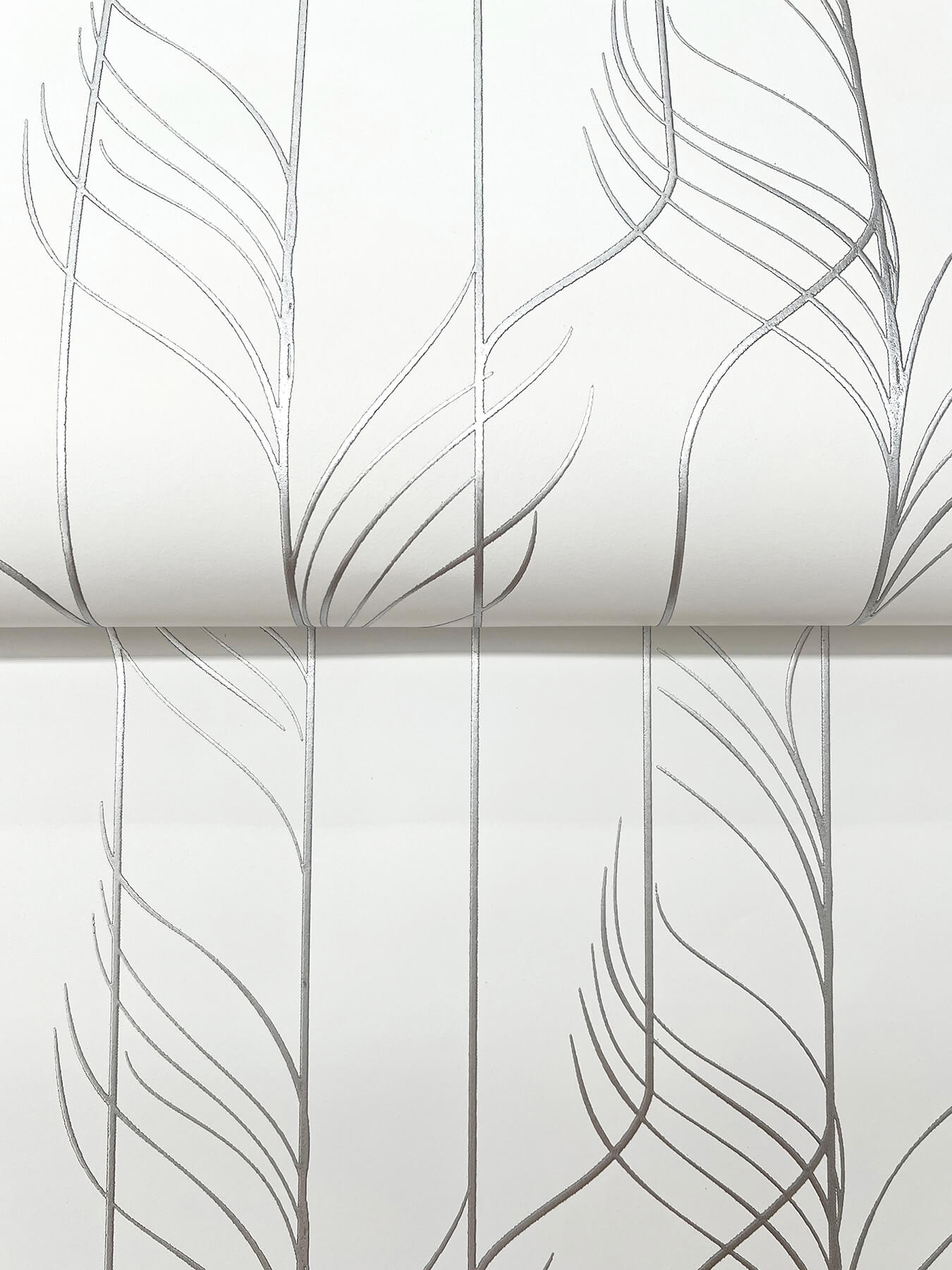 Candice Olson Decadence Elemental Thread Wallpaper - White & Silver