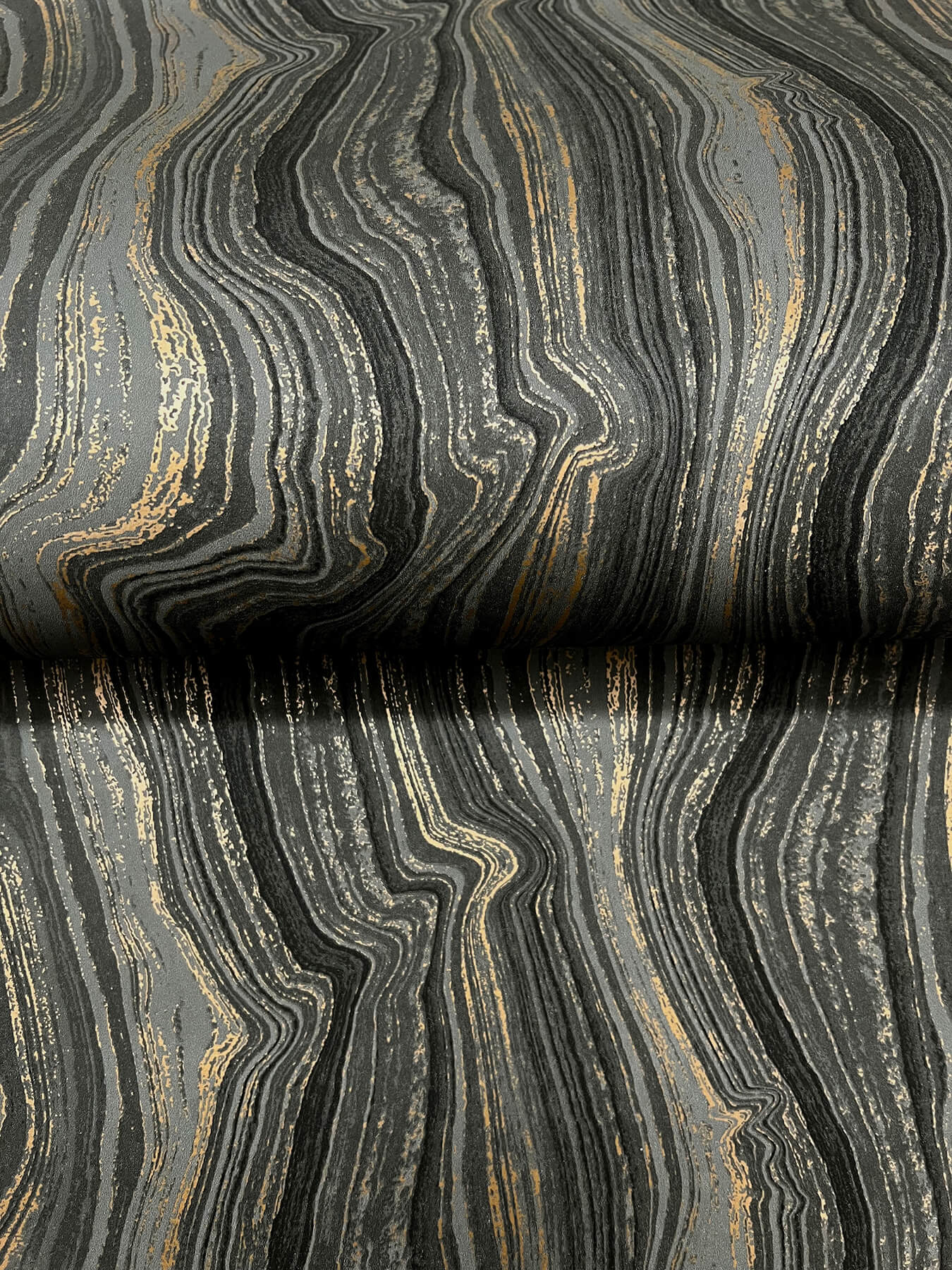 Candice Olson Decadence Mineral Shimmer Wallpaper - Black & Gold