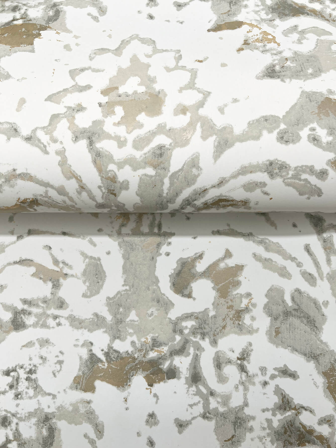 Candice Olson Decadence Velvet Crush Damask Wallpaper - Soft Neutral & Pearl