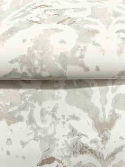 Candice Olson Decadence Velvet Crush Damask Wallpaper - Cream & Pearl