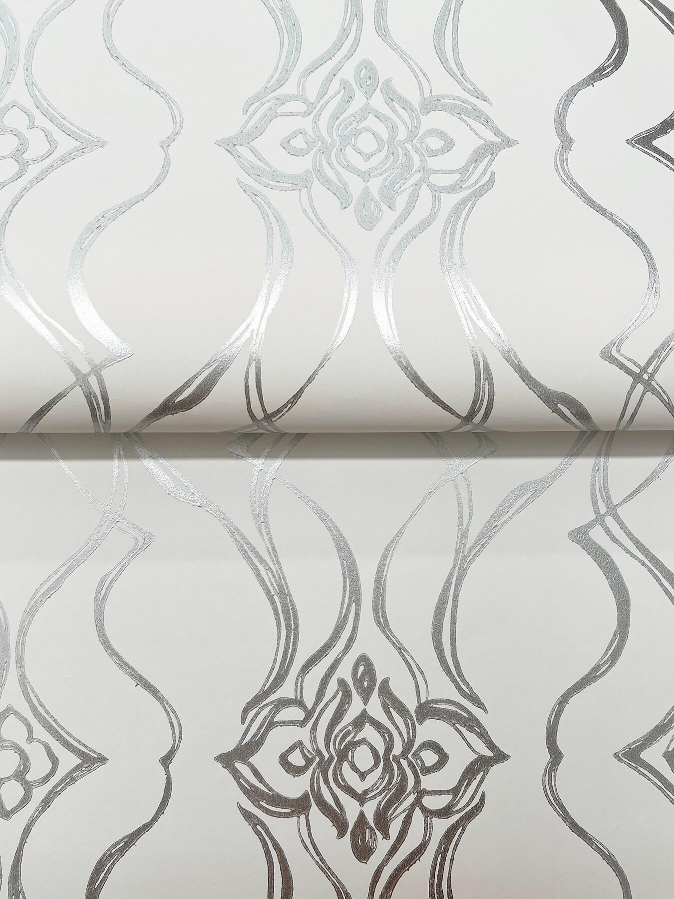 Candice Olson Decadence Pirouette Wallpaper - White & Silver
