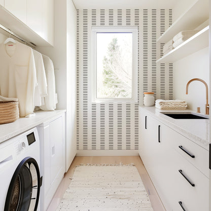 Mitchell Black Mrs Paranjape Dashing Wallpaper - Jet Black