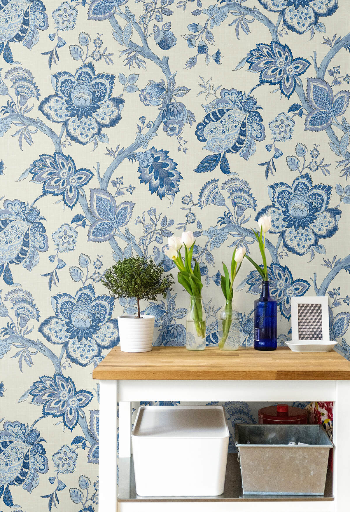 Seabrook French Country Bernadette Jacobean Wallpaper - French Blue