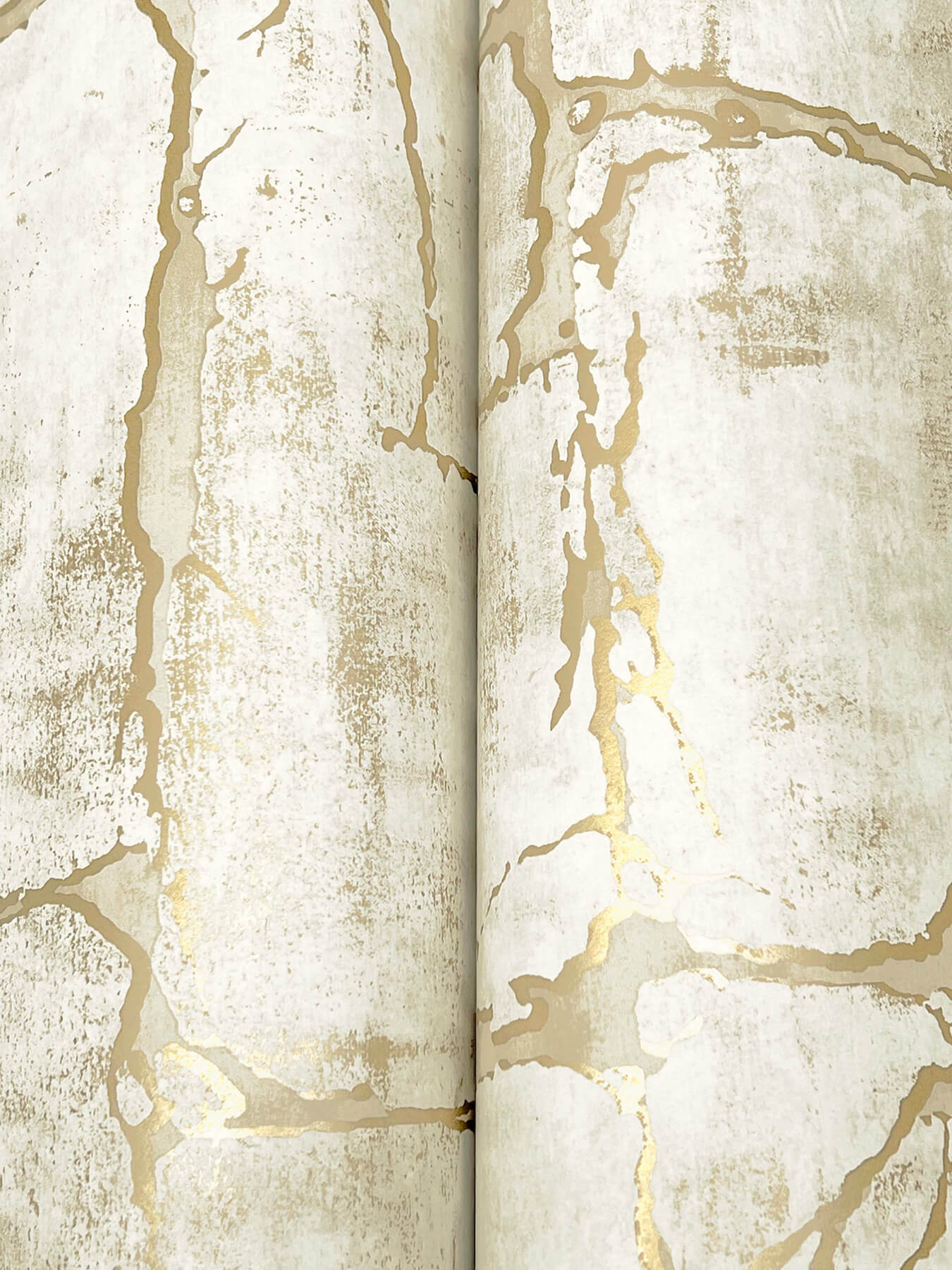 York Woodnote Mojave Wallpaper - Gold