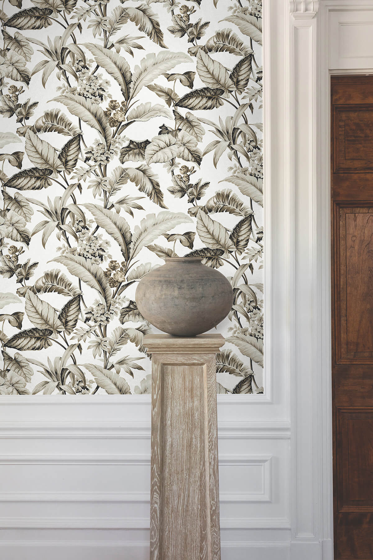 Ronald Redding Classics Mystic Isle Wallpaper - Neutral