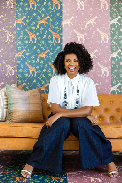 Mitchell Black Gentle Giraffe Wallpaper - Denim Garden
