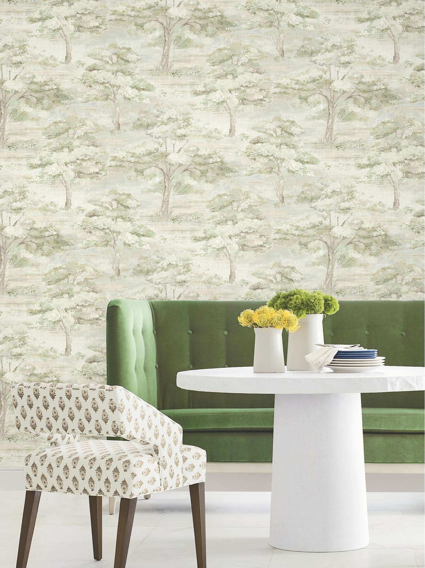 Antonina Vella Layered Luxe Moreno Wallpaper - Green