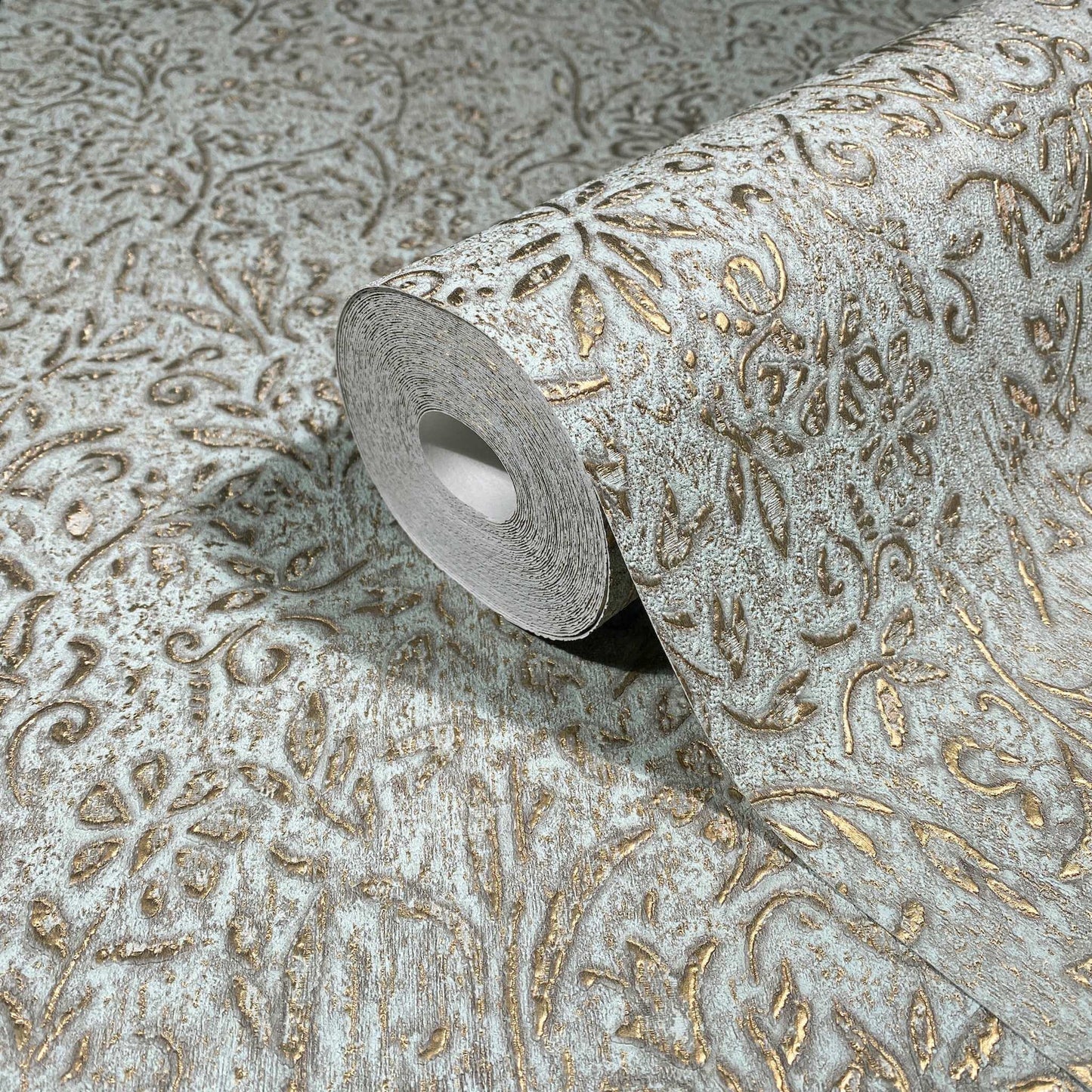 Antonina Vella Opulent Accents Sculpted Floral Wallpaper - Gold