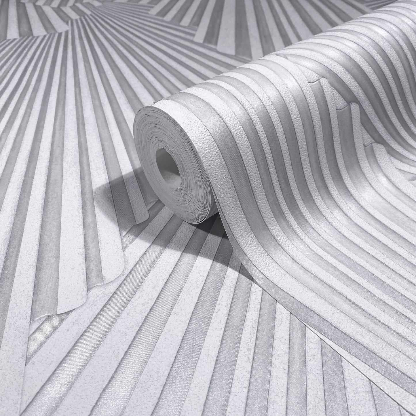 Antonina Vella Opulent Accents Lumiere Wallpaper - Off White