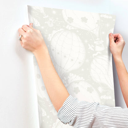 York Daydream Ballongerna Wallpaper - Grey