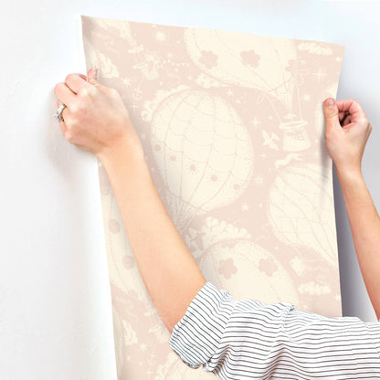 York Daydream Ballongerna Wallpaper - Pink