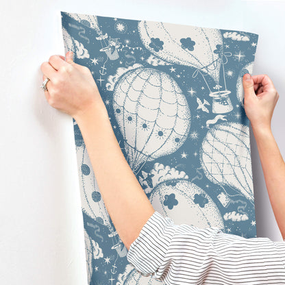 York Daydream Ballongerna Wallpaper - Dark Blue