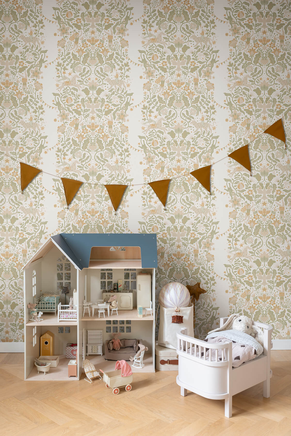 York Daydream Cirkus Wallpaper - Moss