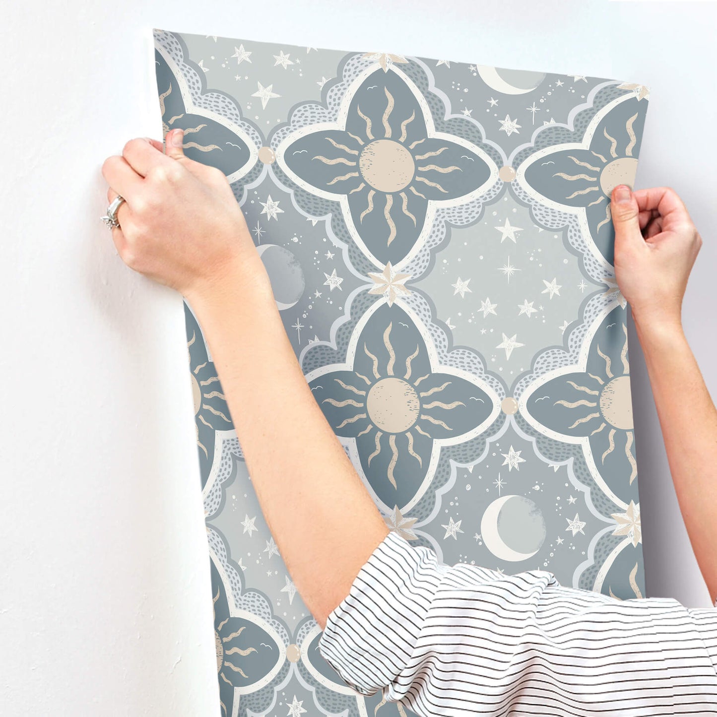 York Daydream Sol & Mane Wallpaper - Blue