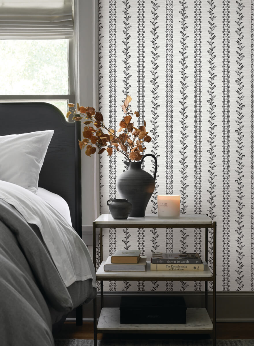 Magnolia Home Book 4 Everleigh Wallpaper - White & Black