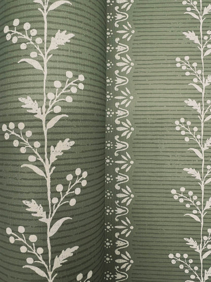 Magnolia Home Book 4 Everleigh Wallpaper - Pine