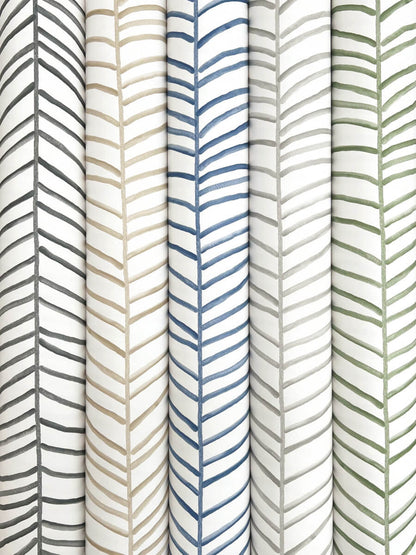 Montecito Cascade Palm Chevron Wallpaper - Onyx