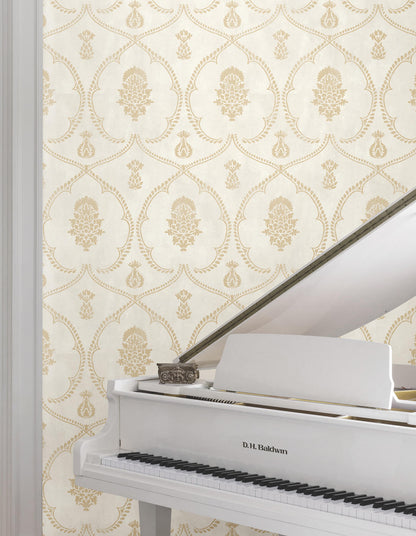 Ronald Redding Astoria Royal Damask Wallpaper - Soft Gold