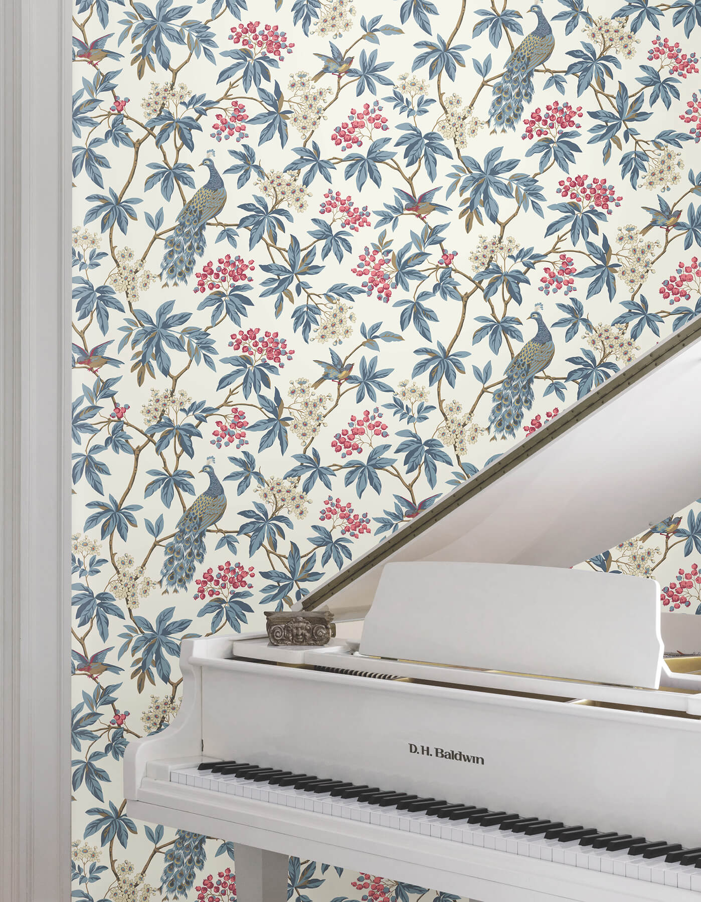 Ronald Redding Astoria Peacock Estate Wallpaper - White