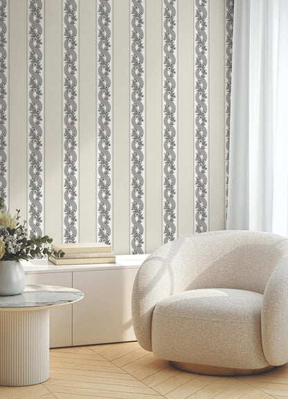 Ronald Redding Astoria Abbeys Garland Wallpaper - Black & White