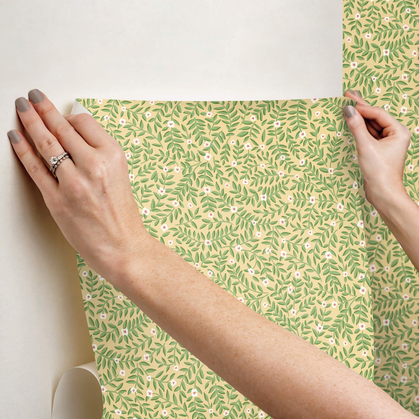Rifle Paper Co. Elodie Peel & Stick Wallpaper - Gold