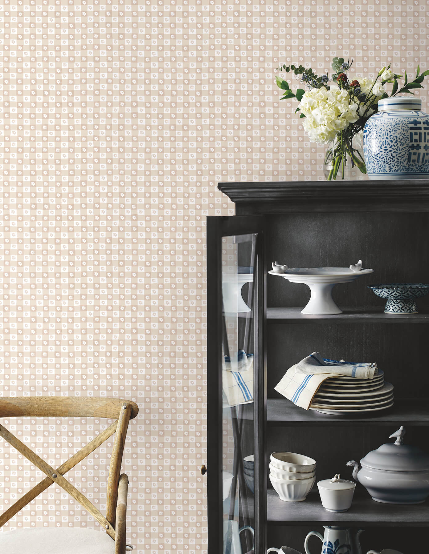Rifle Paper Co. Daisy Gingham Peel & Stick Wallpaper - Blush