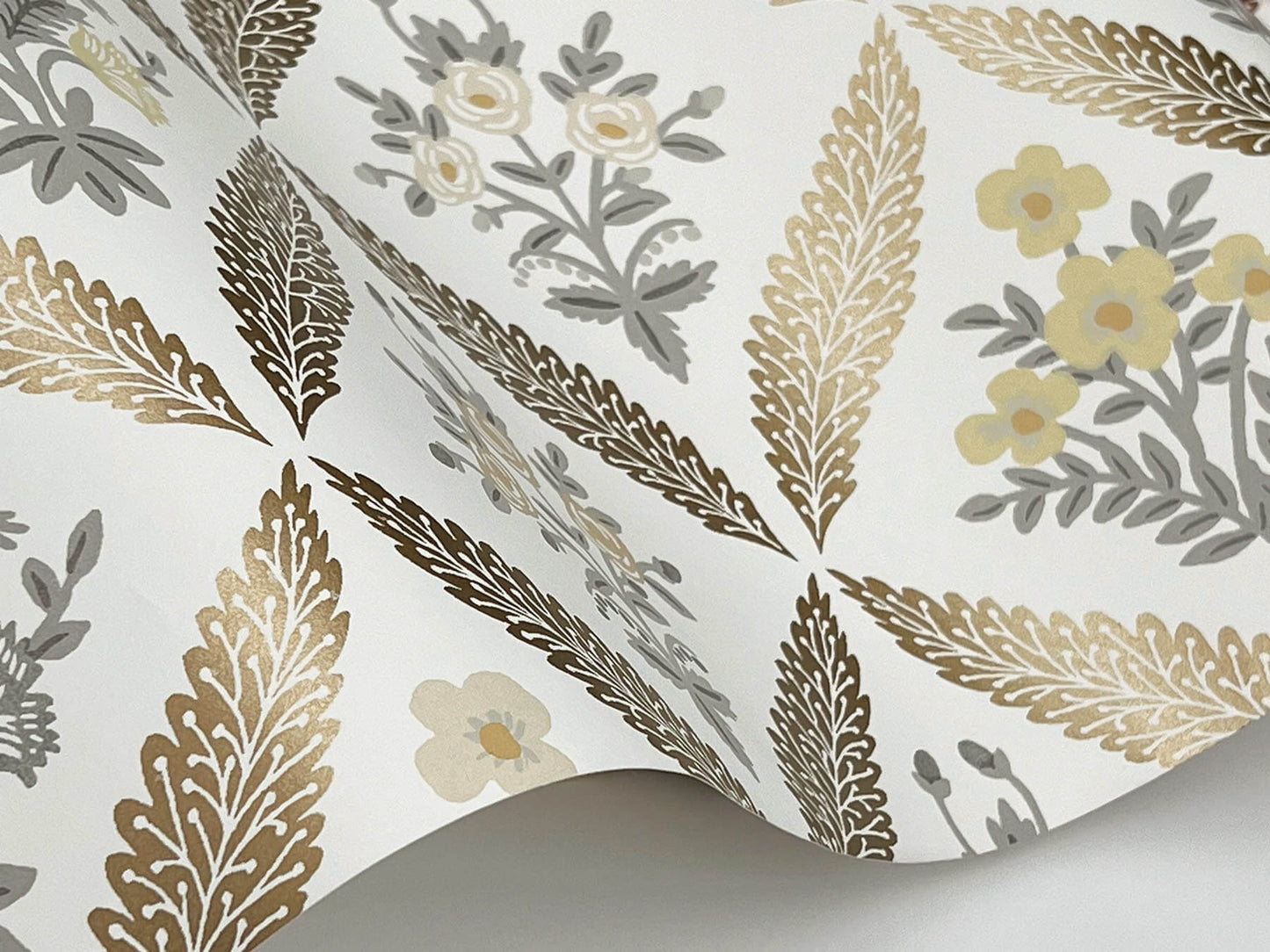 Rifle Paper Co. Estee Garden Wallpaper - Gold