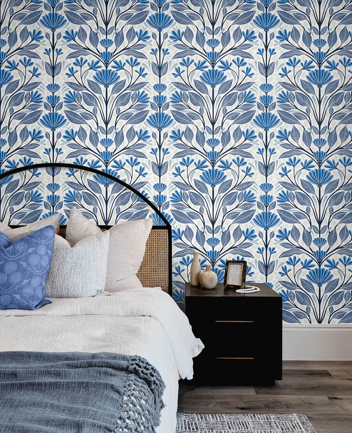 Seabrook Summer House Carmela Folk Floral Wallpaper - True Blue