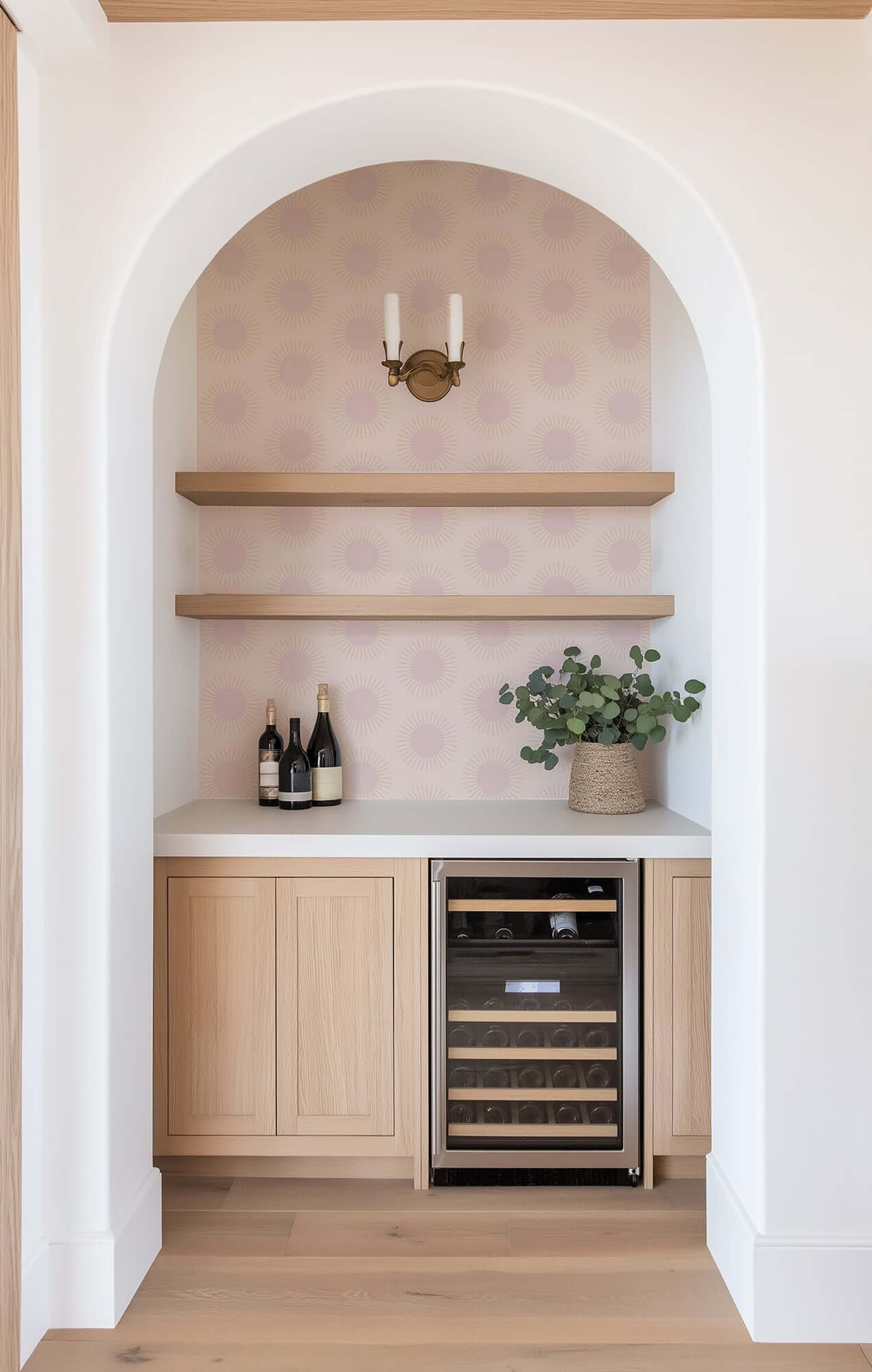 Mitchell Black Sunburst Wallpaper - Pink Dreams