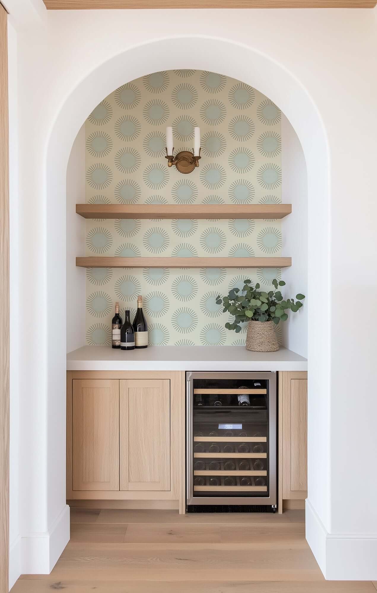 Mitchell Black Sunburst Wallpaper - Solar Blue