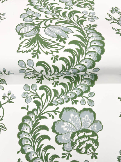 Antonina Vella Jardin Beaumont Wallpaper - Green