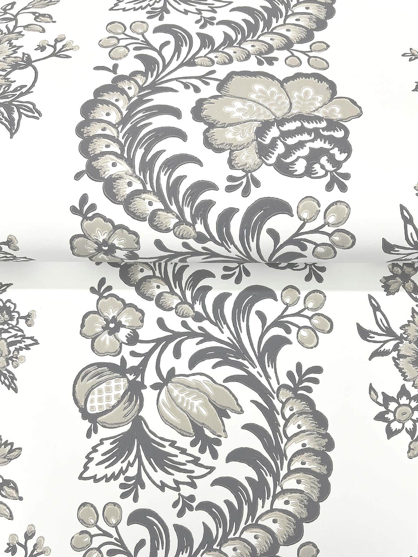 Antonina Vella Jardin Beaumont Wallpaper - Charcoal
