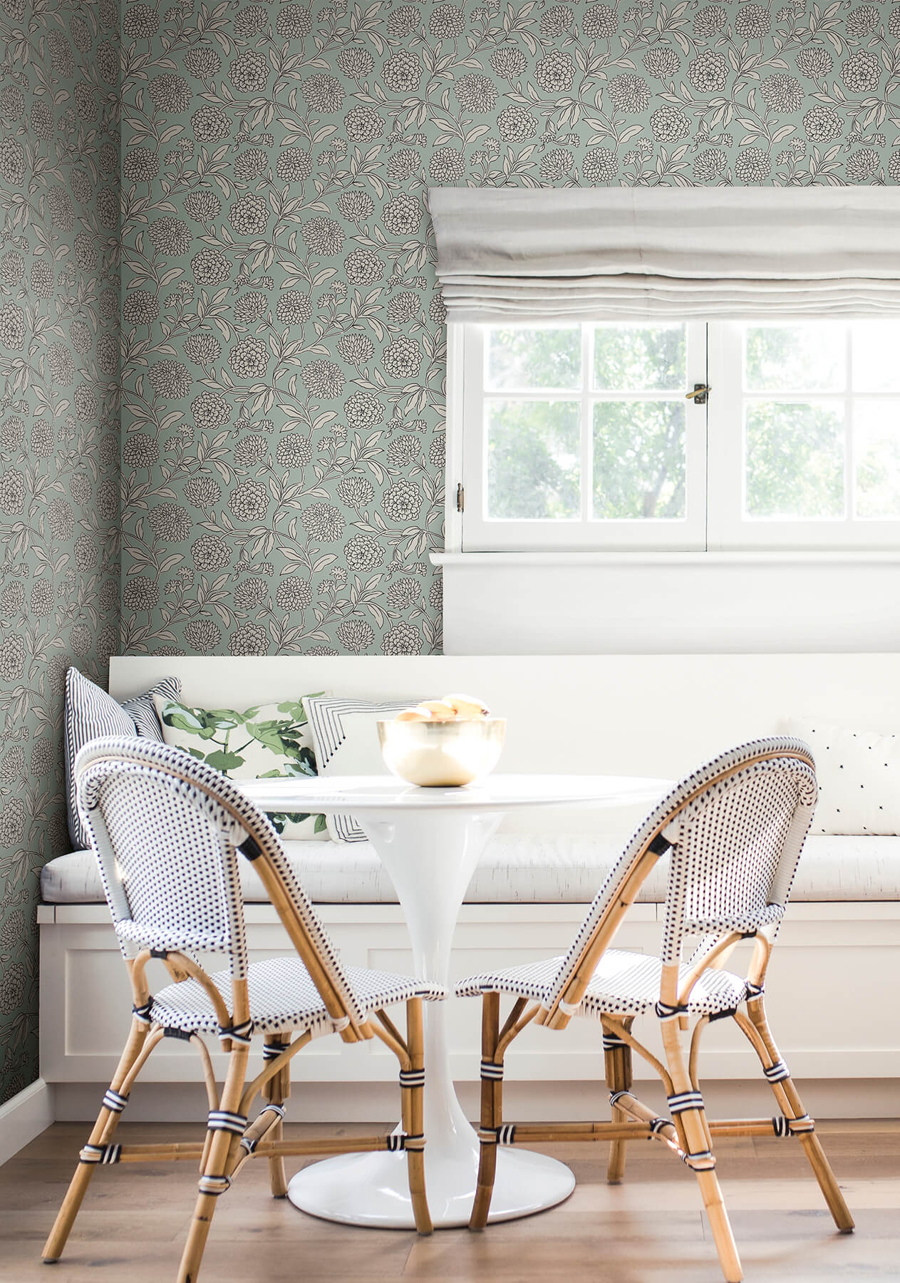 Antonina Vella Jardin Chatsworth Garden Wallpaper - Sky Blue