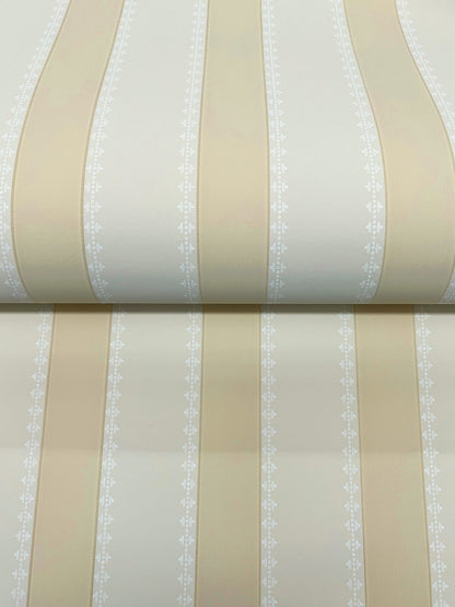 Antonina Vella Jardin Tilford Wallpaper - Beige