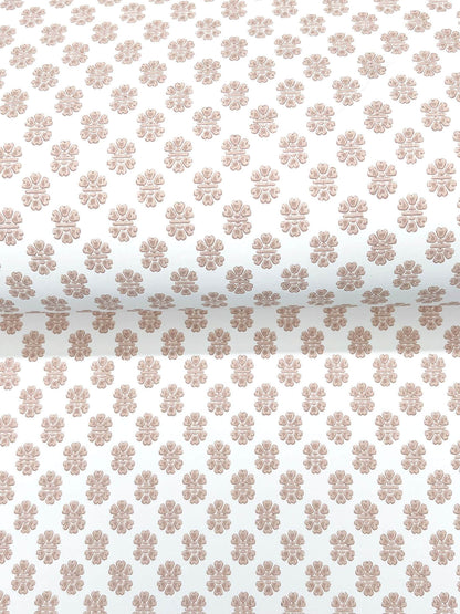 Antonina Vella Jardin Brioni Wallpaper - Pink