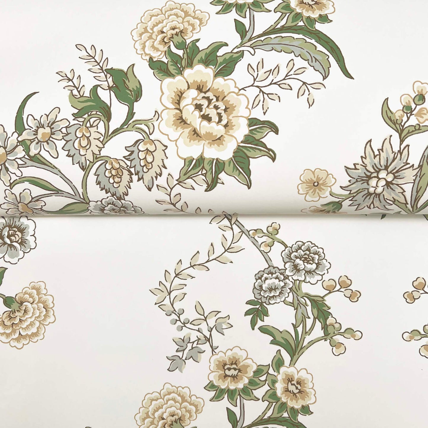 Antonina Vella Jardin Genevieve Wallpaper - Butter & Green