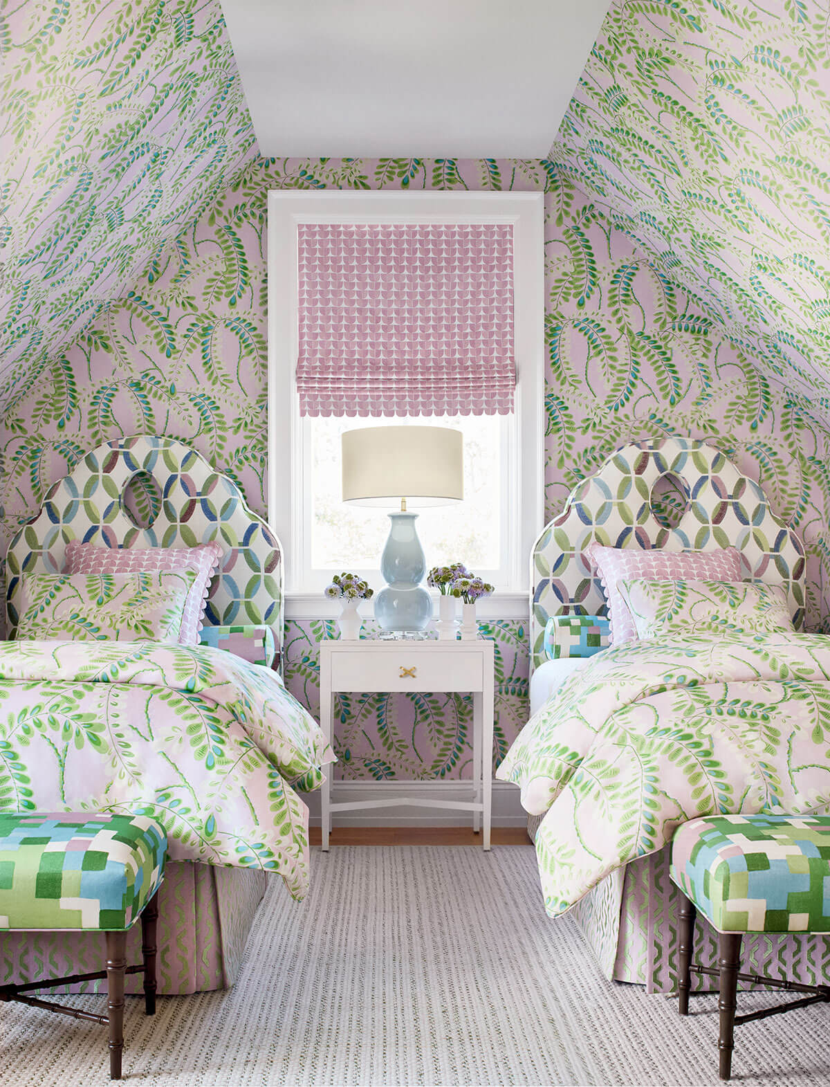 Thibaut Wanderlust Augusta Wallpaper - Lavender