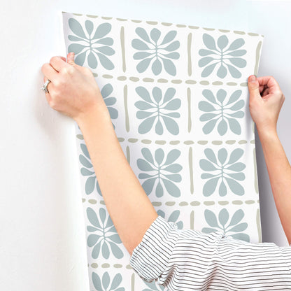 York Artisan Studio Mimosa Fleur Wallpaper - Mineral