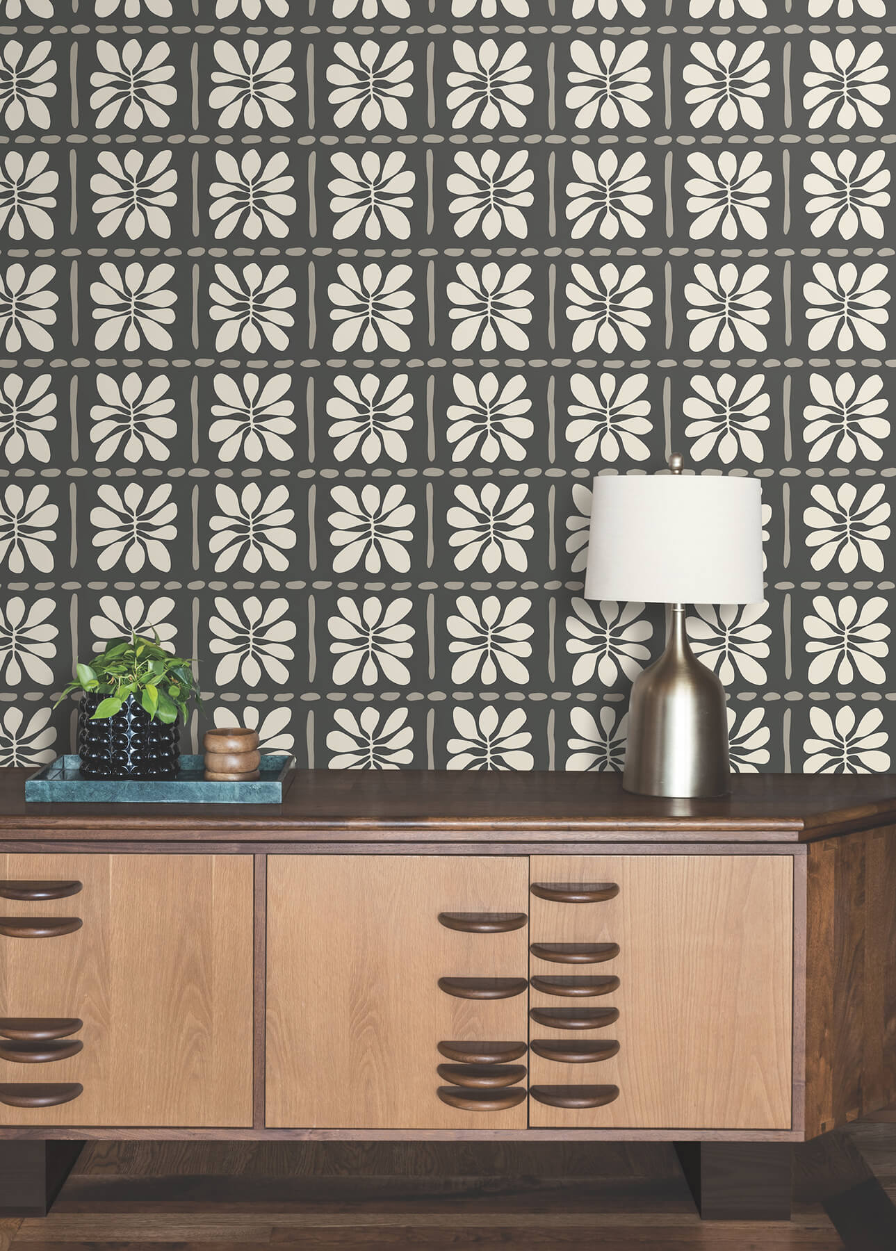 York Artisan Studio Mimosa Fleur Wallpaper - Carbon Black