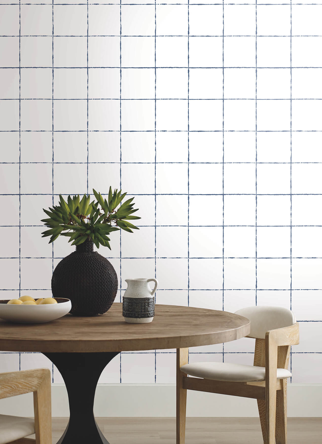 York Artisan Studio La Vitre Plaid Wallpaper - Ultramarine