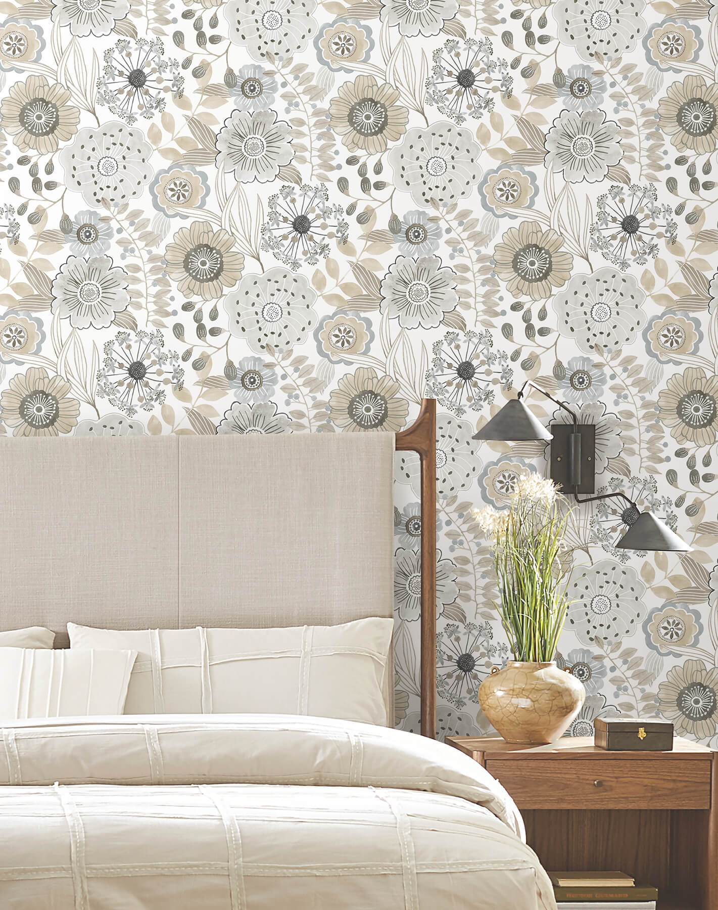 York Artisan Studio Artistic Bouquet Wallpaper - Neutral